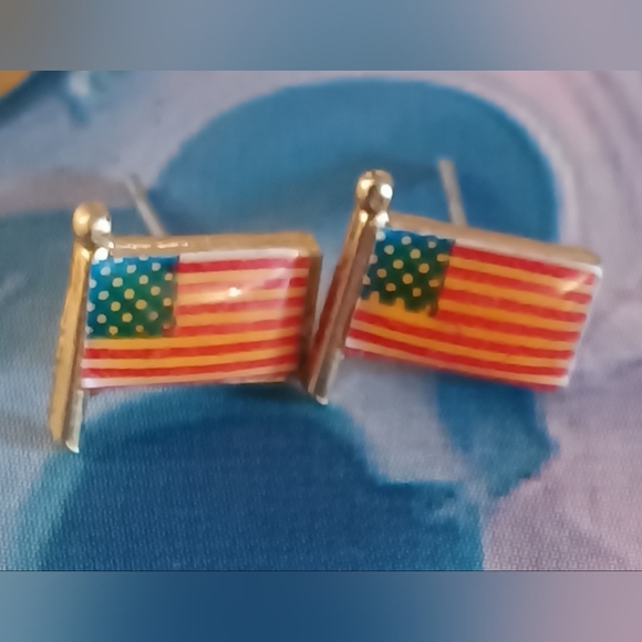 ๐จ๐๐๐๐๐๐๐ ๐ญ๐๐๐ ๐บ๐ธ ๐๐'๐ ๐ท๐๐๐ - Picture 1 of 11